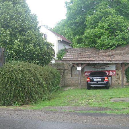 Hotel Myrtus Pince Es Vendeghaz Tarcal Zewnętrze zdjęcie